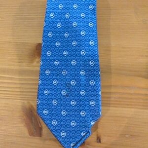Designer Michael Kors men’s silk tie featuring an MK logo pattern 100% Silk HTF